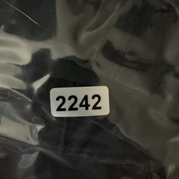 Eddie Bauer First Ascend Pants Mens 33x32 Black Cargo Stretch Hiking Camp Trail - Picture 15 of 15